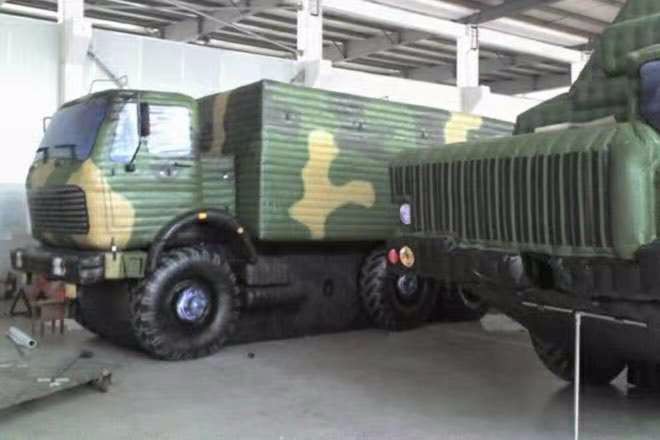 峨边大型军事车